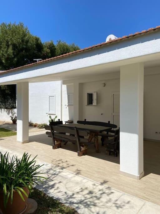 Villa A Marina Di Остуни Экстерьер фото